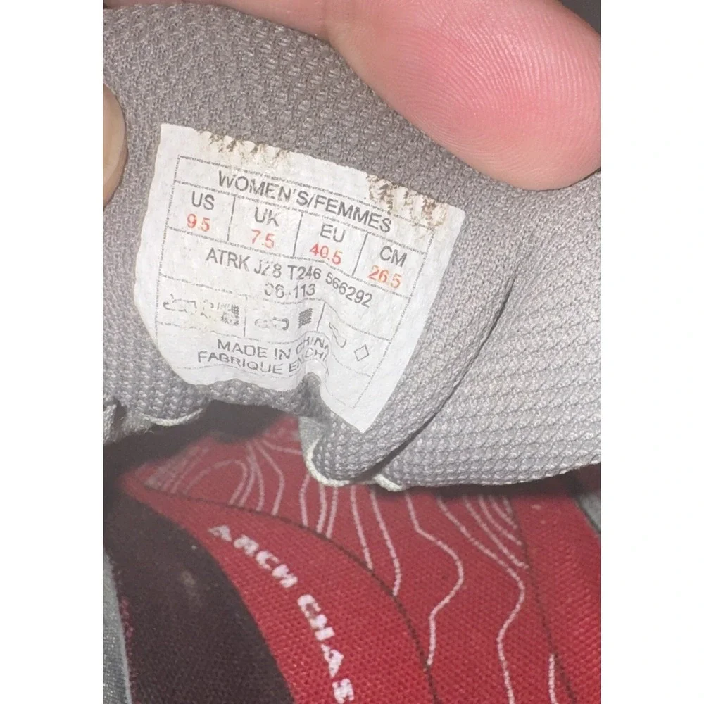 The North Face Womens Size‎ 9.5 Gray Yellow Gore-Tex Low Top Trail Hiking Shoes